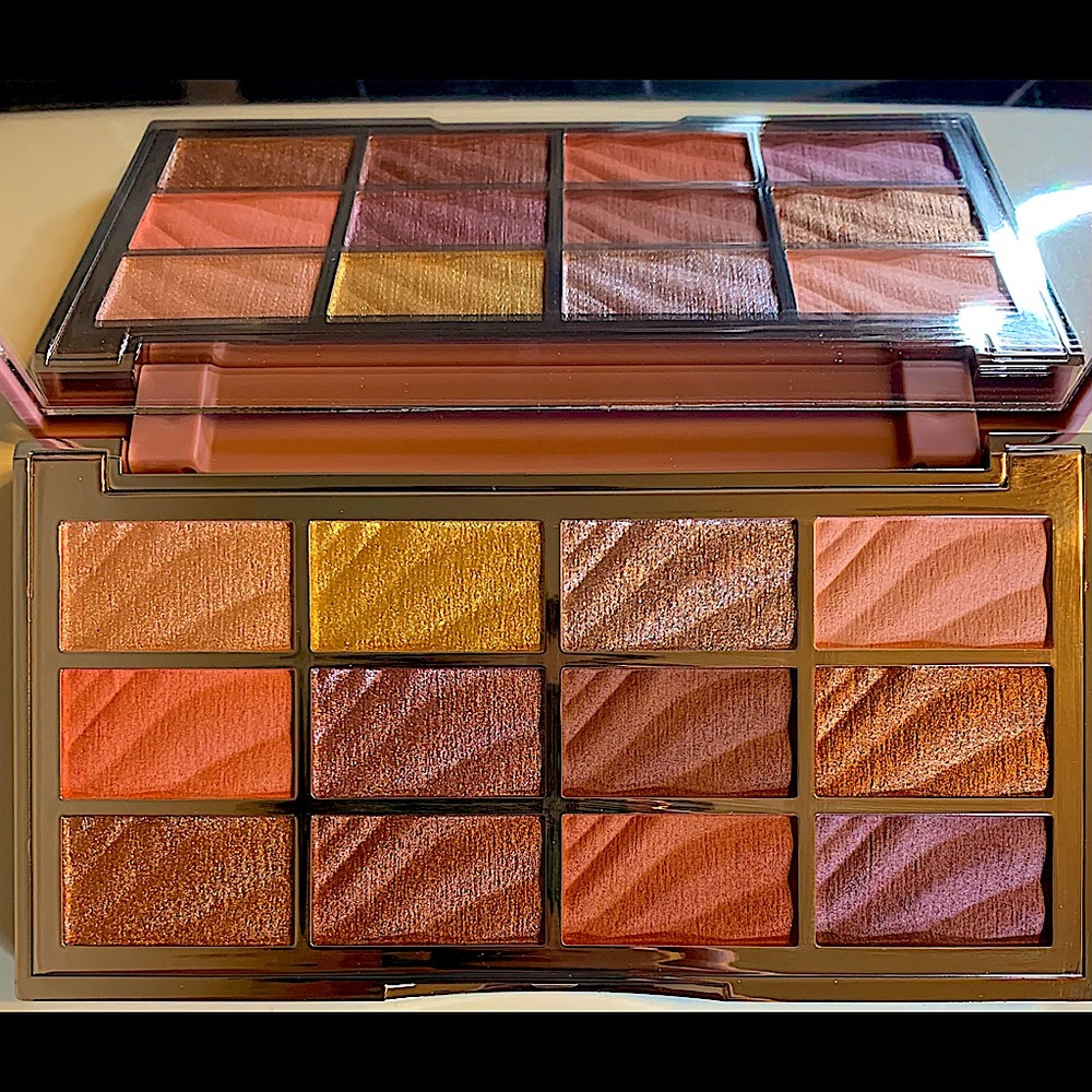 Velvet Eyeshadow Palette from Ciate London